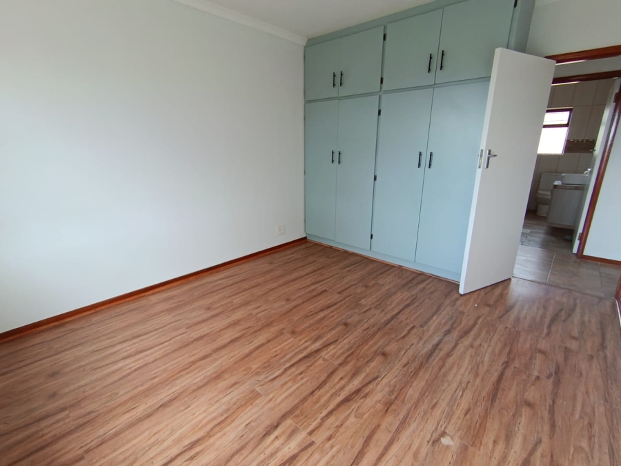3 Bedroom Property for Sale in Heiderand Western Cape